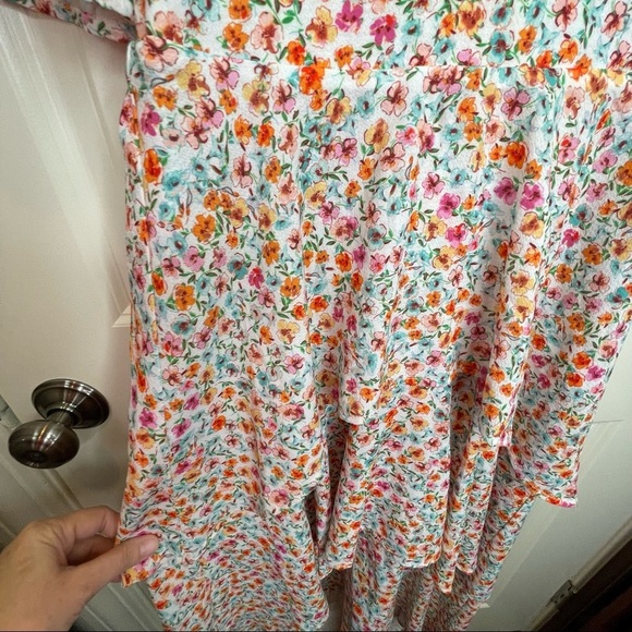 NEW FOURTEENTH PLACE Floral Tiered High-Low Maxi Dress XS - Picture 5 of 17